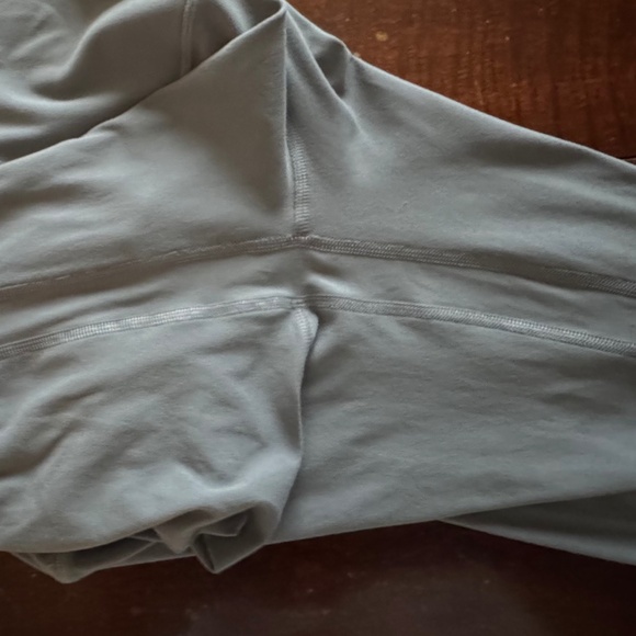 Lululemon Align HR Pant, 25" - Solar Grey - 6 - XLNT - Picture 7 of 8